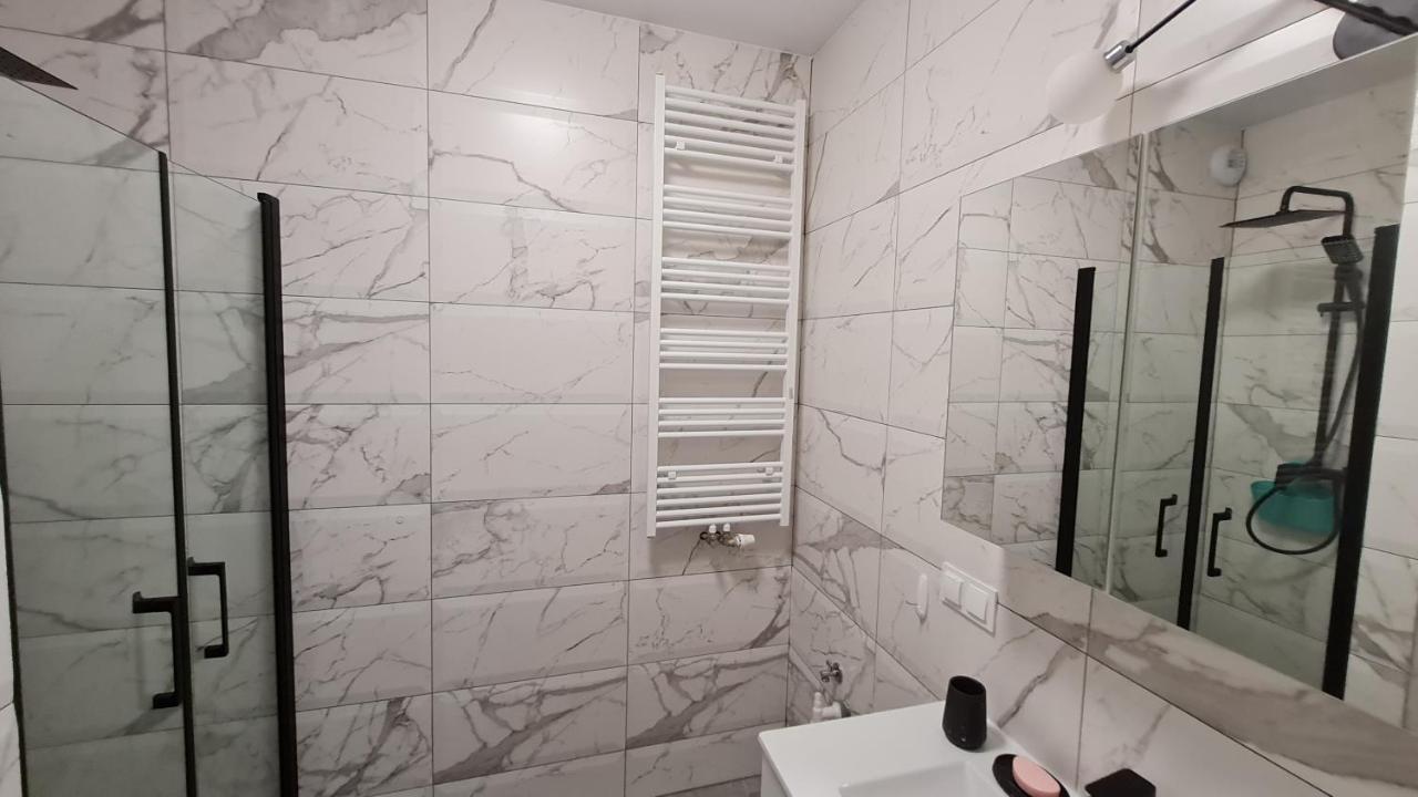 Apartament Cieplice One Jelenia Gora Exterior photo